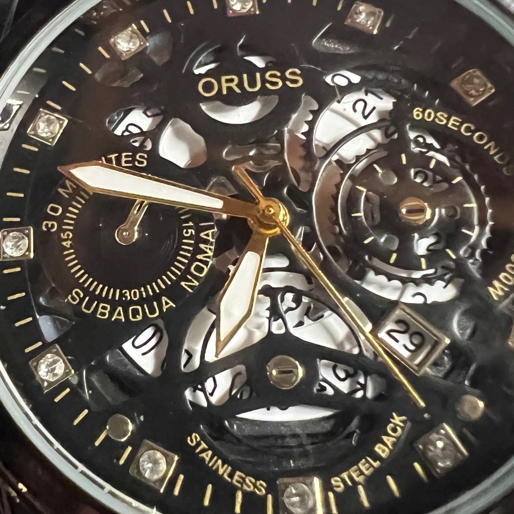 Black and Gold Men's Mechanical Watch